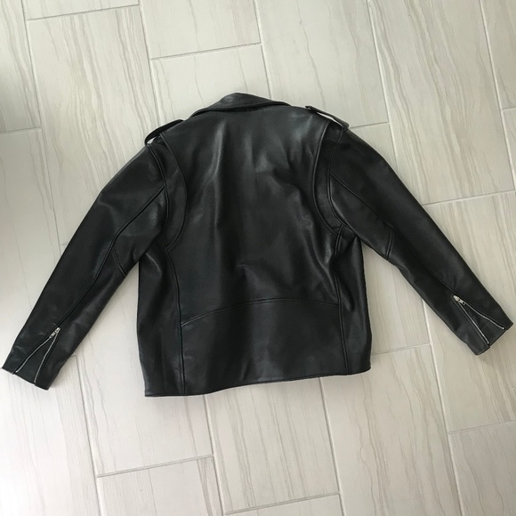 Men's XL Understated Leather Motorcycle Jacket - Picture 3 of 8